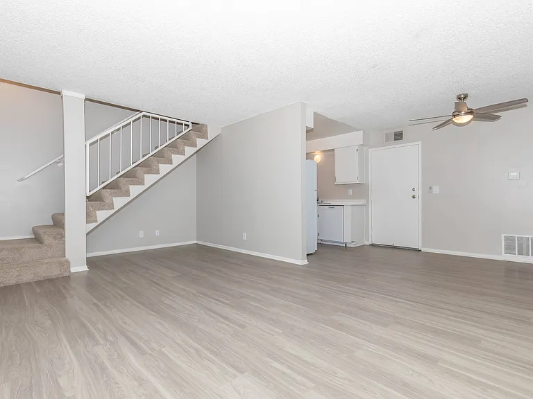 Sienna Heights — Photo 14