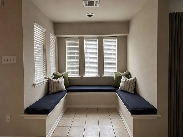 5008 Nash Ln — Photo 3