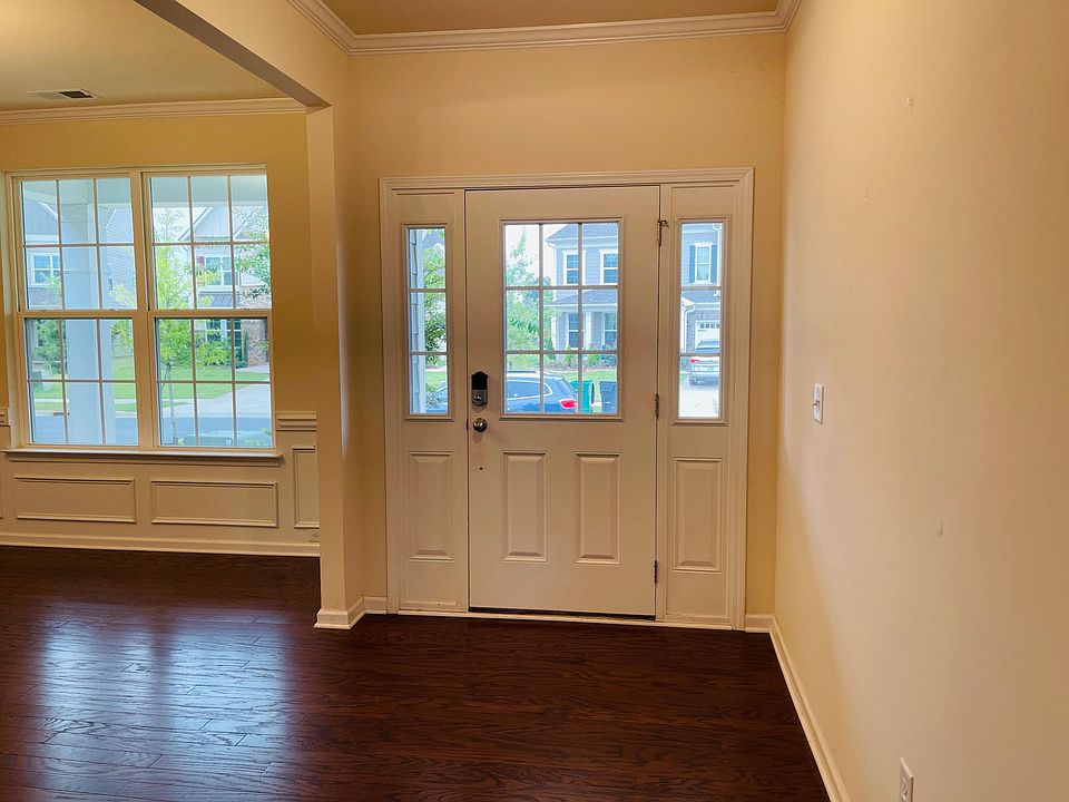8227 Cornhill Ave, Charlotte, NC 28277 Zillow