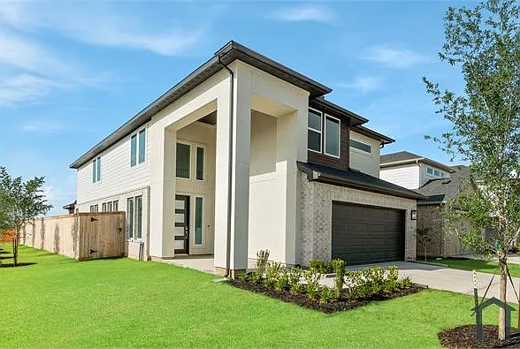 22130 Rangemore Dr — Photo 4