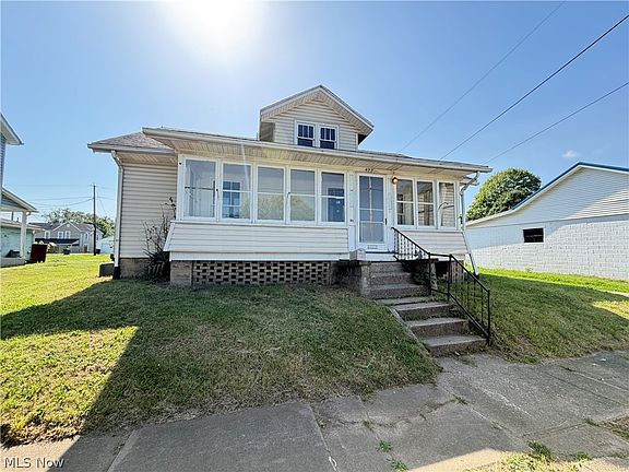 2nd image of 422 McKinley Ave