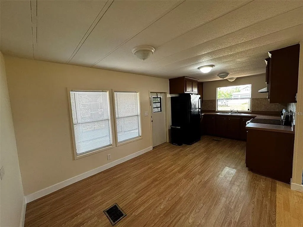 2 bed, 1.5 bath, 960 sqft, $1,500 — Photo 4