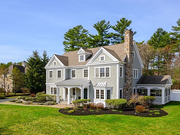 2nd image of 15 Saddle Ln