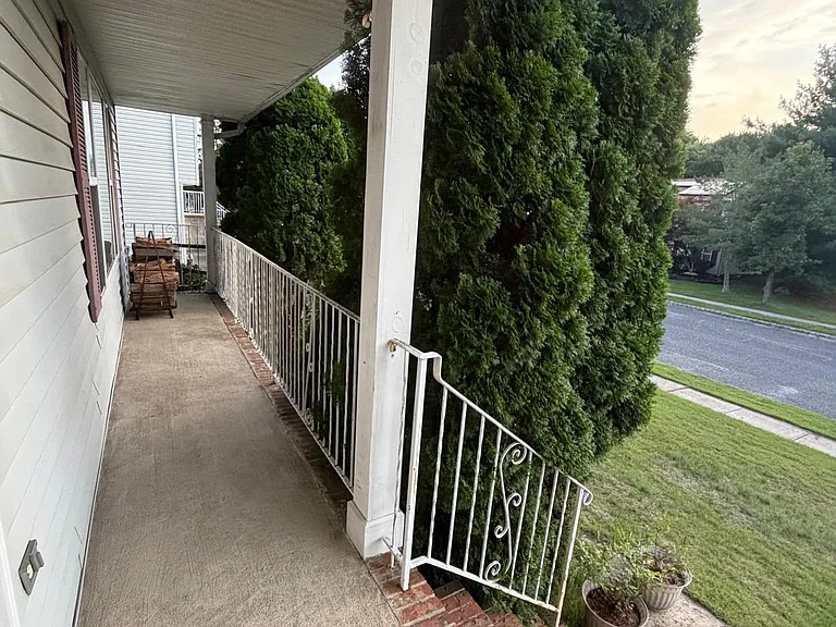 9 Netty St — Photo 2