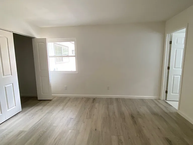3876 Maui Dr — Photo 2