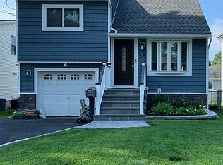 51 Beechwood Ave, Lake Hiawatha, NJ 07034