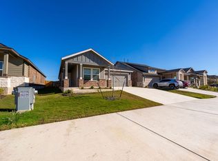 319 Alamito Ave, Kyle, TX 78640