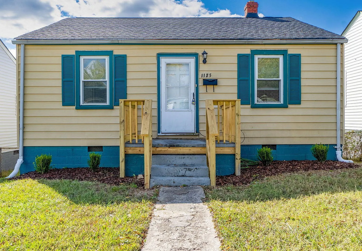 2 bed, 1.0 bath, 725 sqft, $1,495 — Photo 2