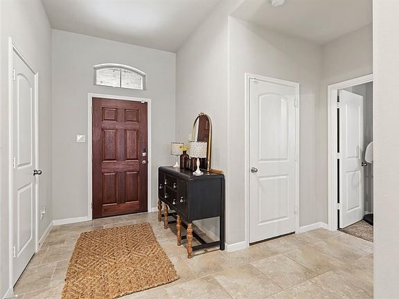 5th image of 18222 Sunniberg Ct