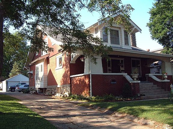 Front/side view