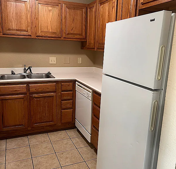 Willow Grove — Photo 14