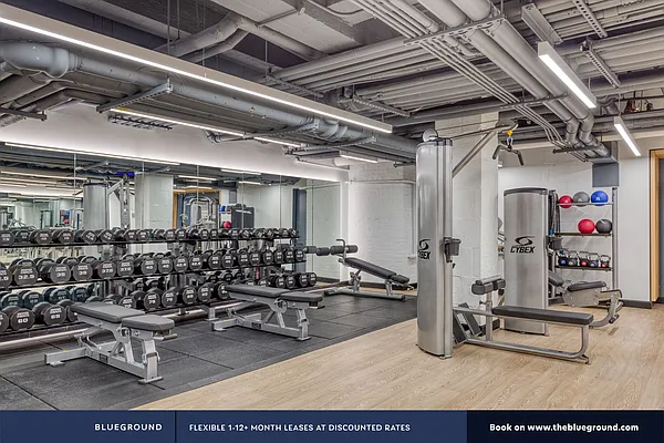 Rented by The Blueground | media 50