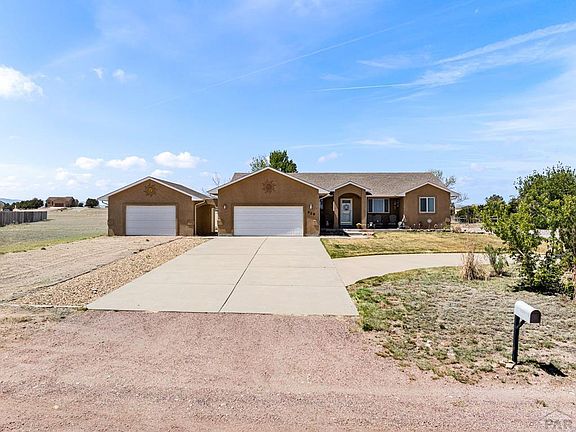 2nd image of 429 S Costilla Dr