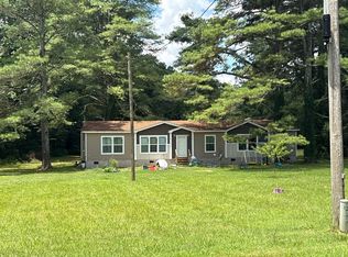 302 Old Poplar School Rd, Prospect, TN 38477