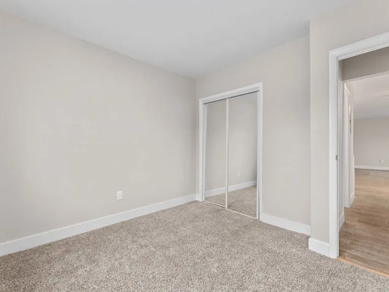 245 S 2nd St #11 — Photo 13