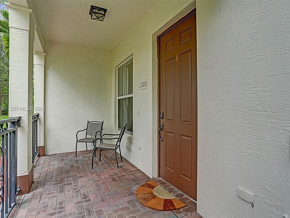 4th image of 4601 Mimosa Ter Unit 1309
