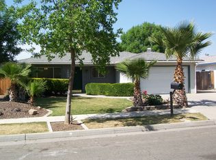 5933 E Lansing Way, Fresno, CA 93727