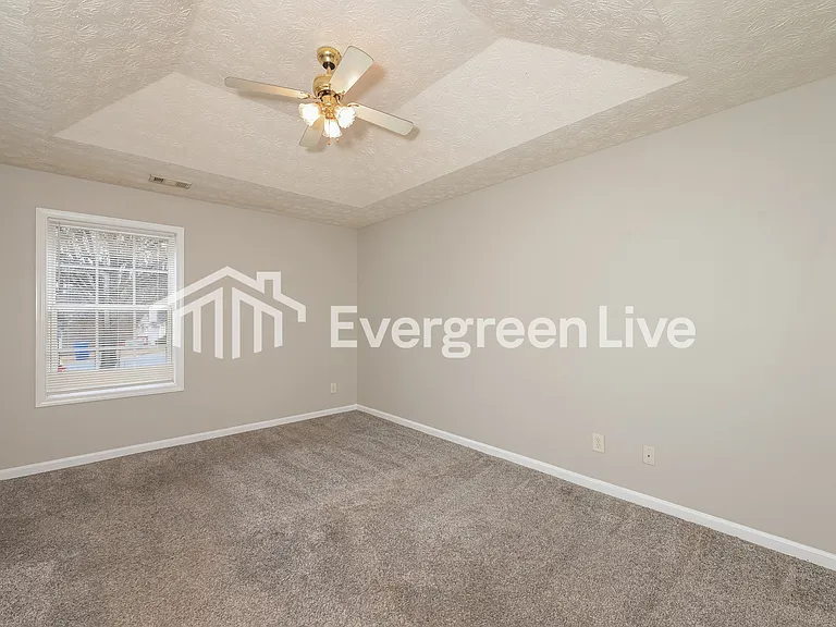 337 Dreamland Ct — Photo 5