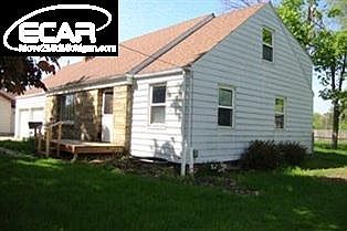 2nd image of 404 S Shiawassee St