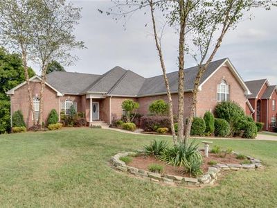 1030 Kellyn Ln, Hendersonville, TN, 37075
