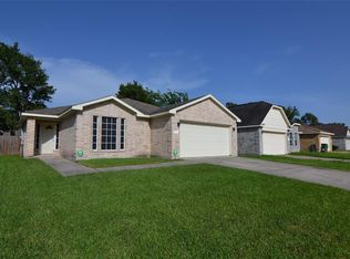 4022 Cary Creek Dr, Baytown, TX 77521