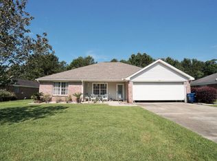 5821 Shady Woods Ct, Gulf Shores, AL 36542