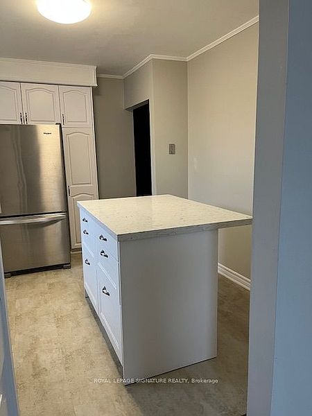 Toronto House for rent - 4 Bedrooms — photo 15