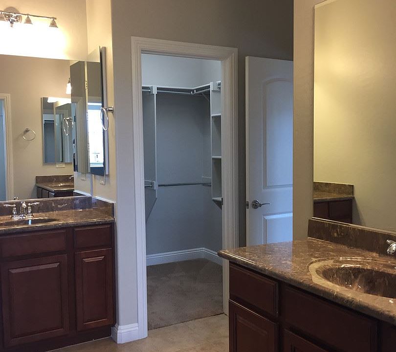 1st image of 11235 Ventura Grass Ct