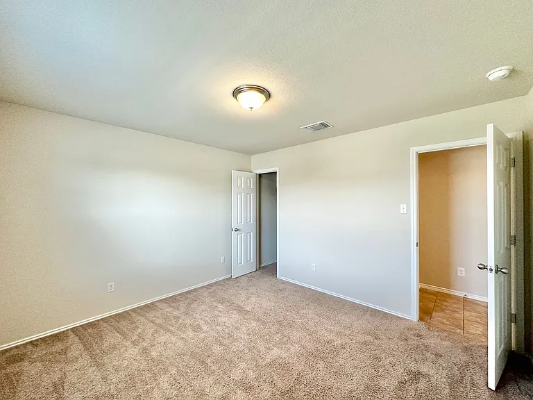 5911 Harriet Tubman Ave — Photo 29