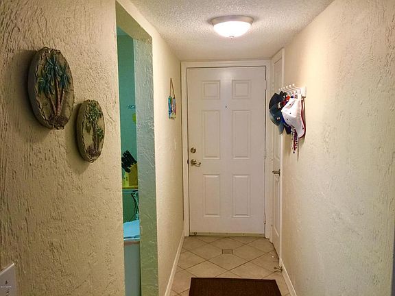 5th image of 145 N Halifax Ave APT 611