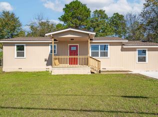 2608 Hendricks St, Gladewater, TX 75647