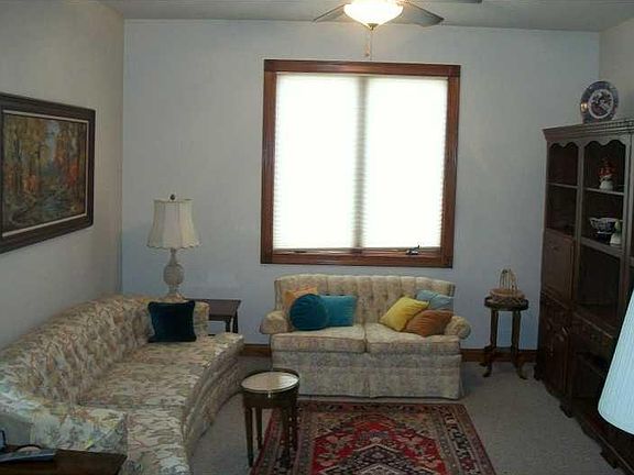 4th image of 306 Dry Branch Dr #306