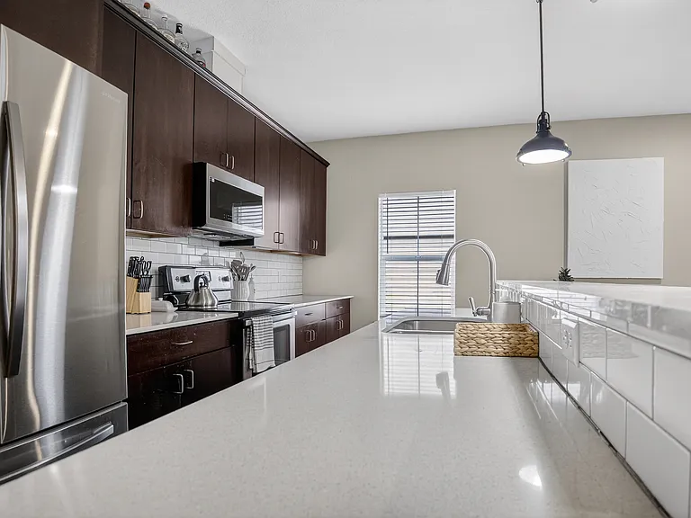 3136 Merida Ave — Photo 16