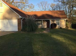 110 Scotland Rd, Clinton, MS 39056