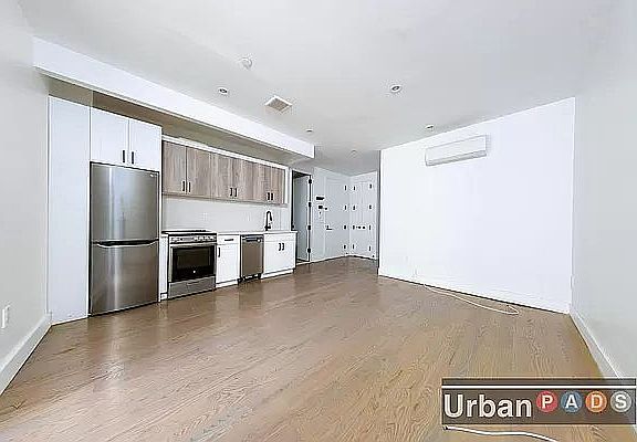 2nd image of 254 E 28th St #3B