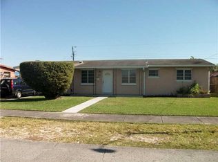 4065 SW 98th Ct, Miami, FL 33165