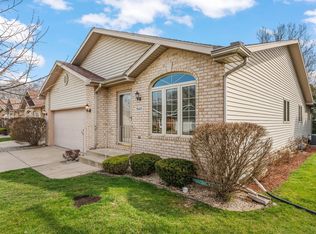 1945 Church St, Dyer, IN 46311