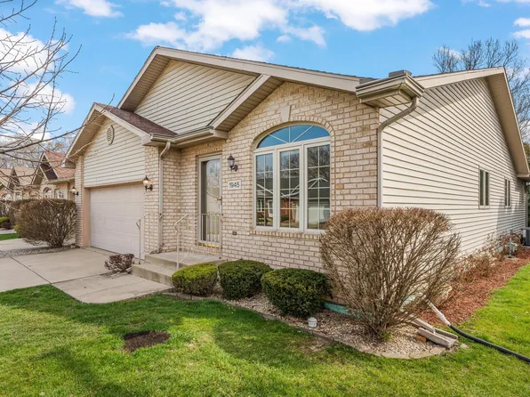 1945 Church St, Dyer, IN 46311