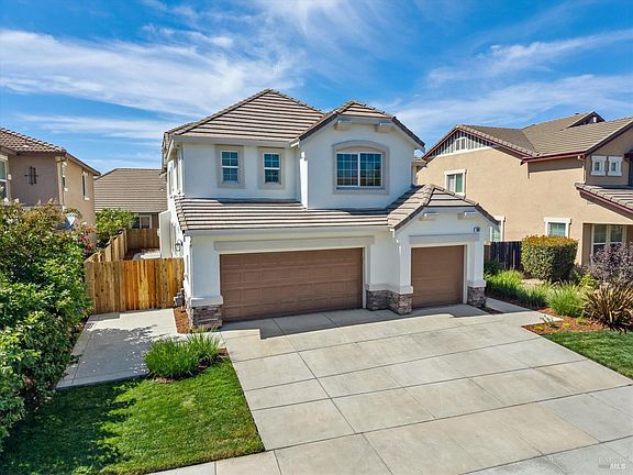2nd image of 129 Picasso Drive