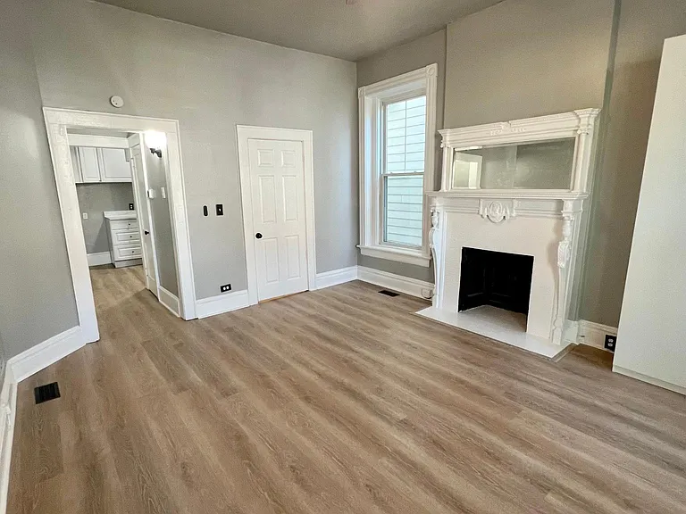 613 Redgate Ave #1 — Photo 4