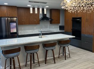 98-2021 Pahiolo St, Aiea, HI 96701