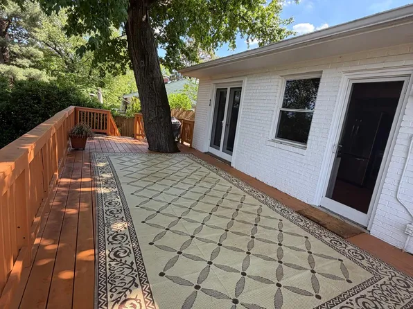 9311 Chanute Dr, Bethesda, MD 20814
