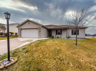 1032 Eastridge Dr, Decatur, IN 46733