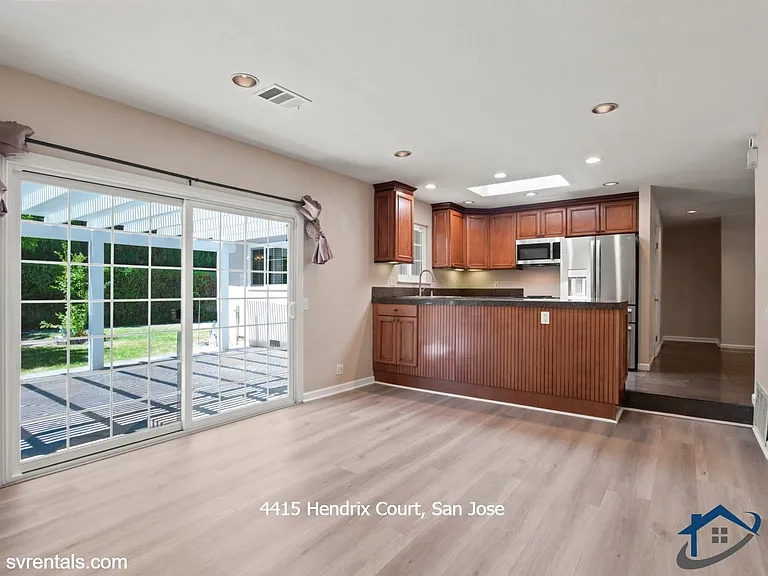 4415 Hendrix Ct — Photo 5