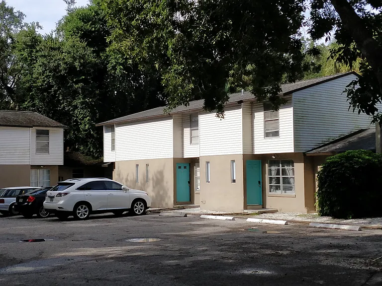 3355 Central Ave — Photo 1