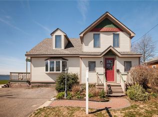 10 Blanding Ave, Barrington, RI 02806