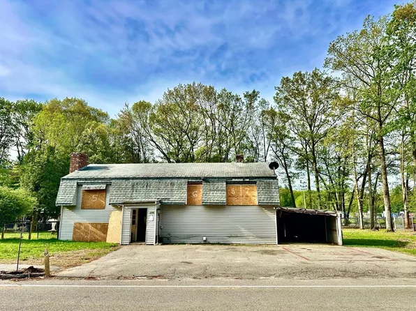 499 Litchfield St, Leominster, MA 01453