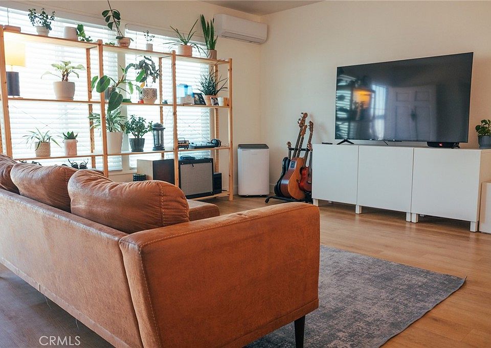 1st image of 16442 Elaine Ave