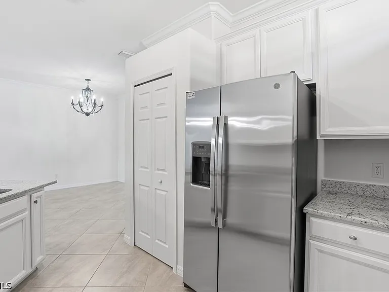 1835 Alameda Dr — Photo 14