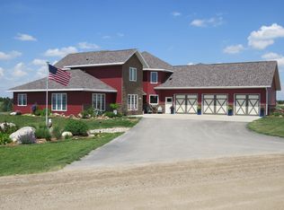 3057 83 1/2 Ave SE, Jamestown, ND 58401